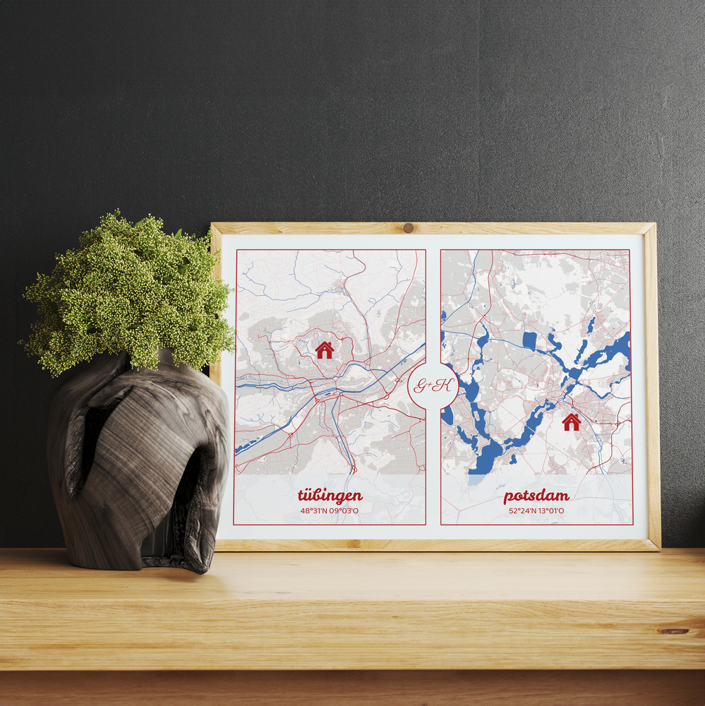 Poster di due città in cornice di legno naturale su una mensola, un regalo per la casa nuova